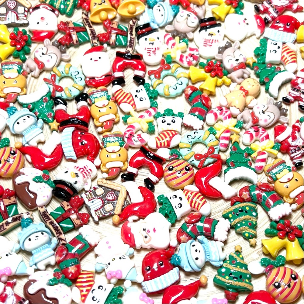 20pc Christmas Resin Charms Flat Back Mix